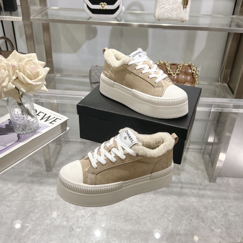 Ch**el sport shoes